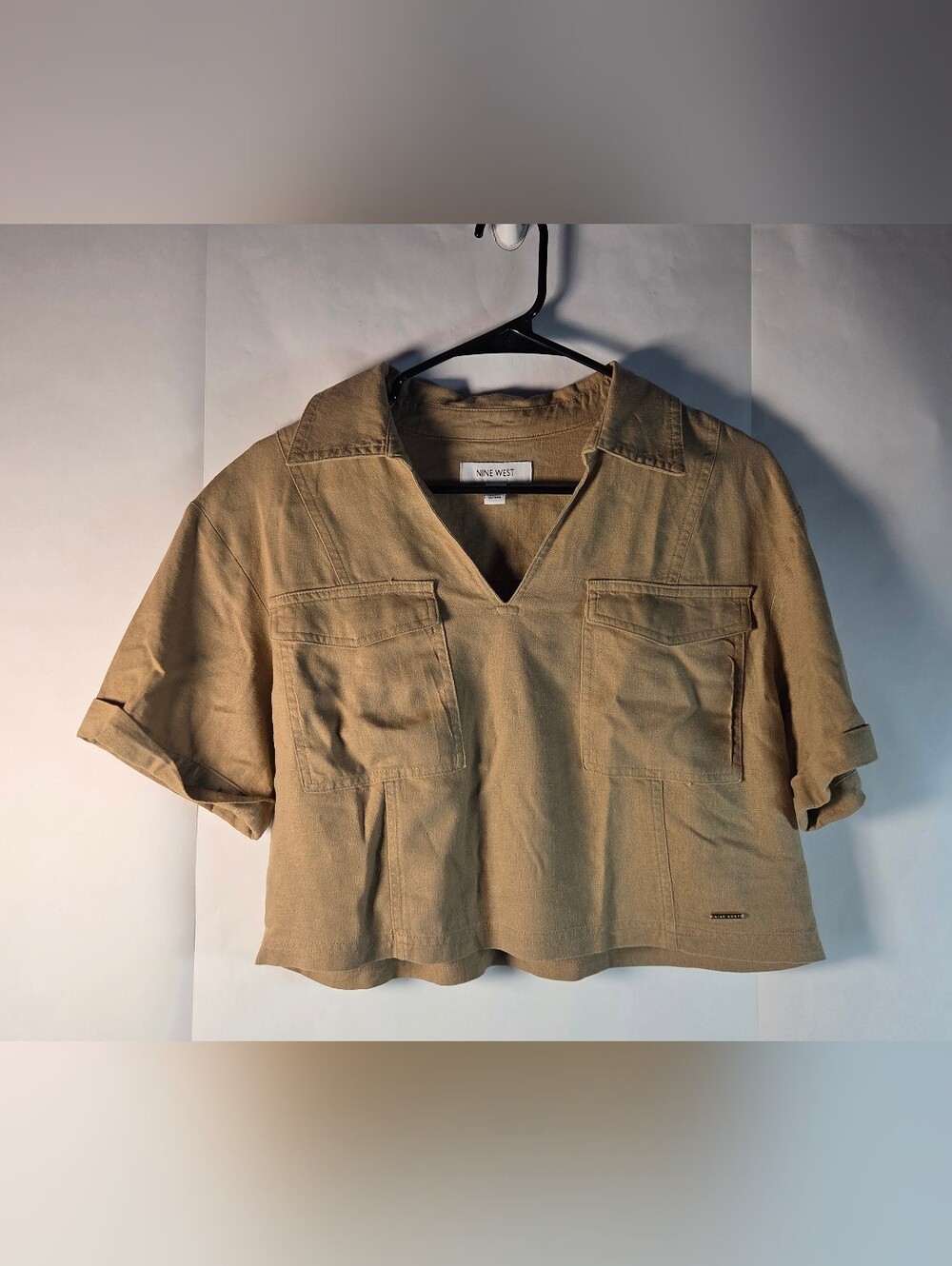 Nine West Tan Utility Cropped Short-Sleeve Shirt